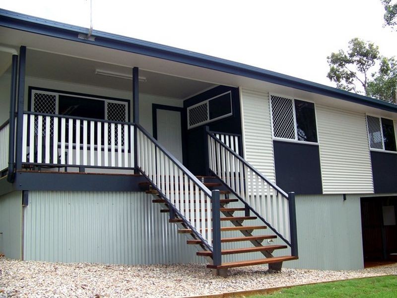 115 High Central Road, Macleay Island QLD 4184