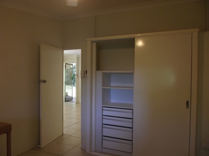 174 Lucas Drive, Lamb Island QLD 4184