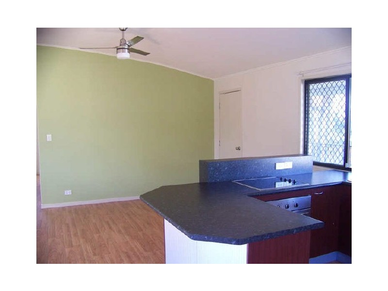 21 Oomool St, Macleay Island QLD 4184