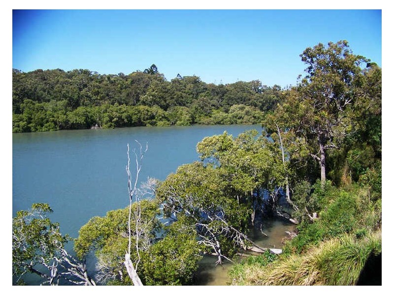 8 Alawa Street, Macleay Island QLD 4184