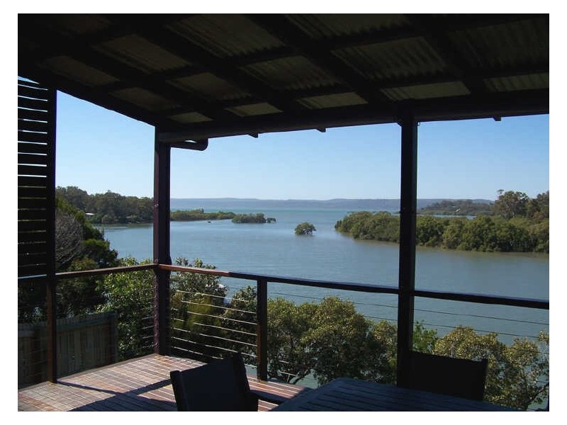 8 Alawa Street, Macleay Island QLD 4184