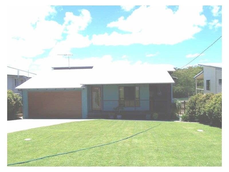 8 Alawa Street, Macleay Island QLD 4184