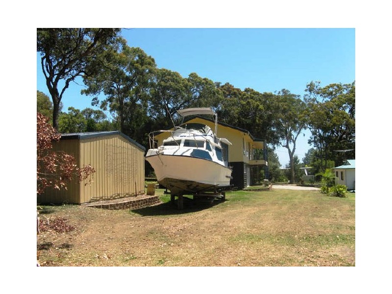 Macleay Island QLD 4184