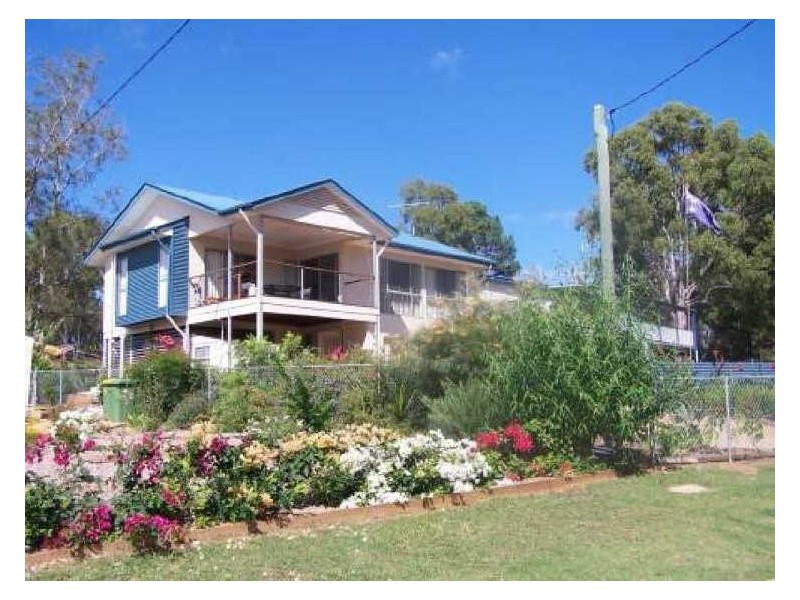 74 Perulpa dve, Lamb Island QLD 4184