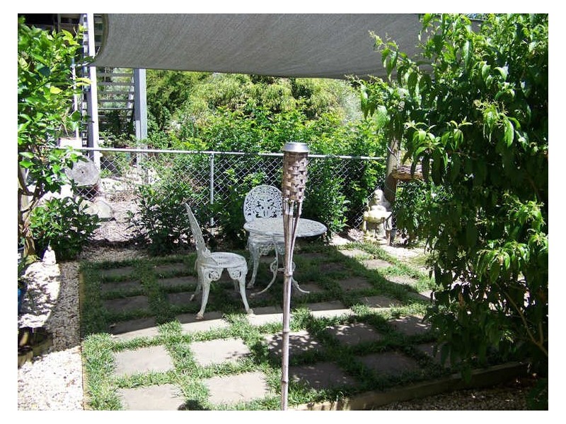 74 Perulpa dve, Lamb Island QLD 4184