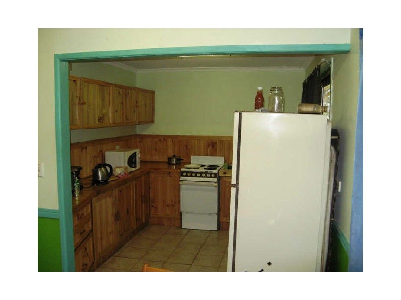 11 Robin, Macleay Island QLD 4184