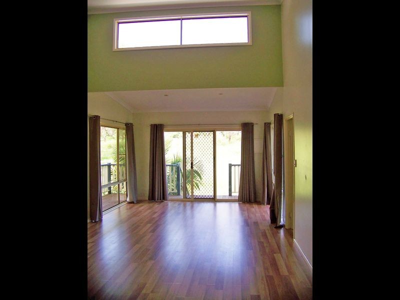 5 Daku Court, Macleay Island QLD 4184