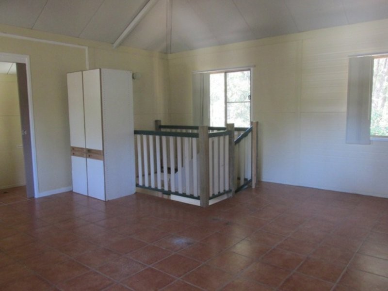 32 Alexander Street, Macleay Island QLD 4184