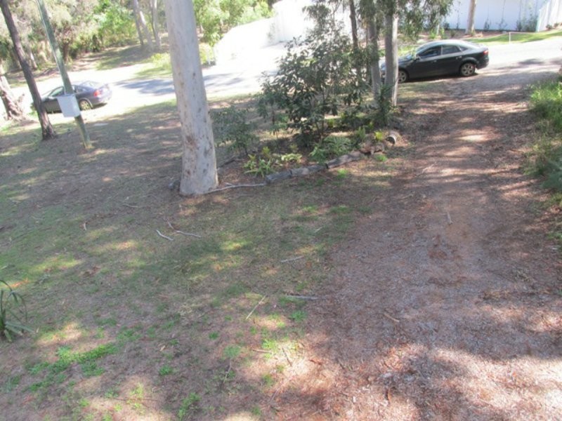 32 Alexander Street, Macleay Island QLD 4184