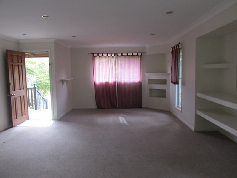 10 Scotts Road, Macleay Island QLD 4184