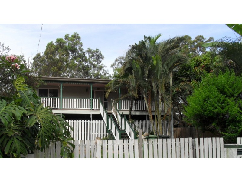 14 Alexander Street, Macleay Island QLD 4184