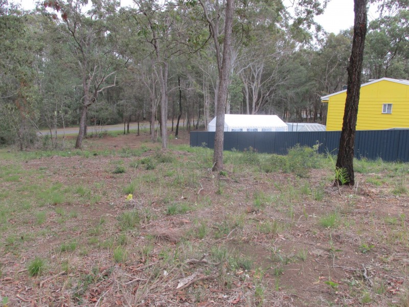 19 Devaney Street, Macleay Island QLD 4184
