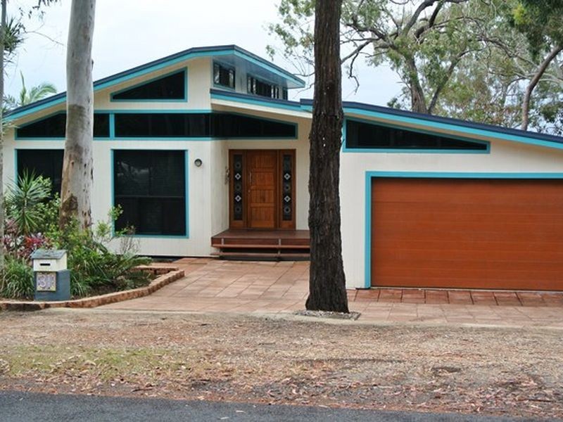31 Coondooroopa, Macleay Island QLD 4184