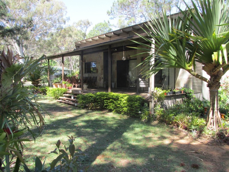 29 Nugent Street, Macleay Island QLD 4184