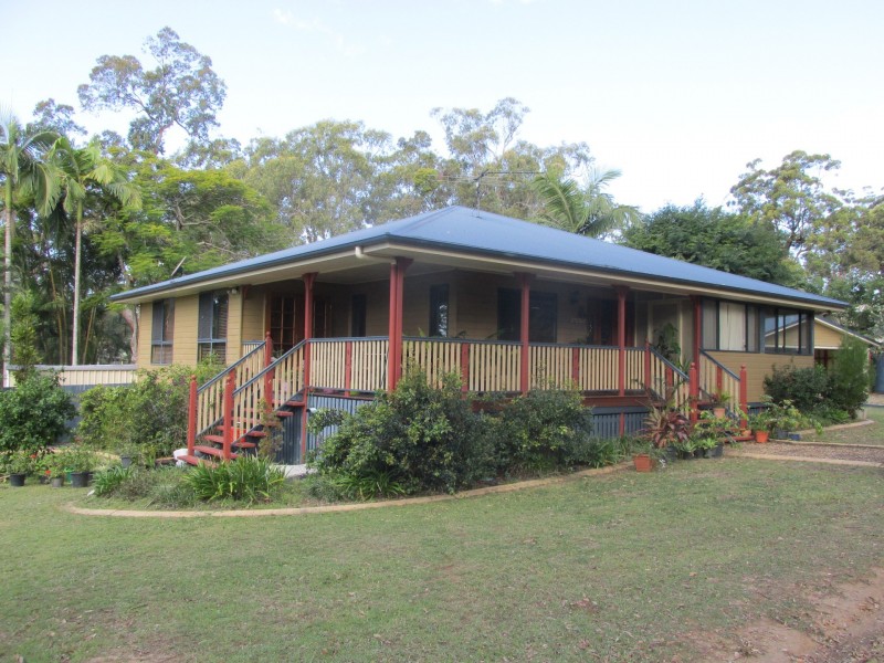 34 President Terrace, Macleay Island QLD 4184
