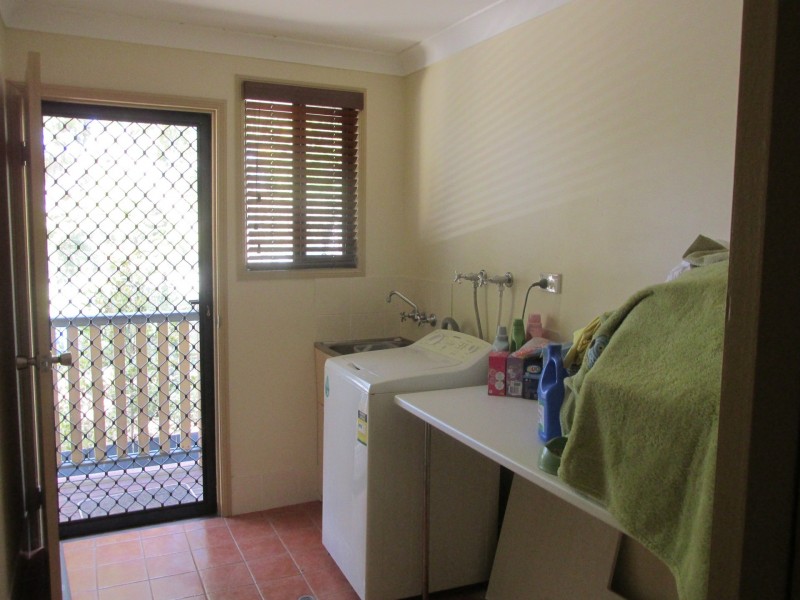 34 President Terrace, Macleay Island QLD 4184