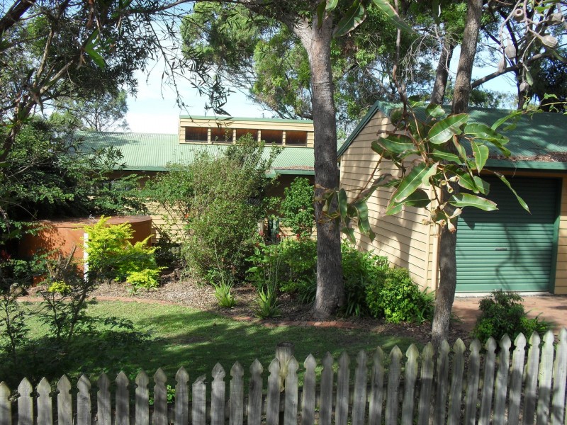 107 Beelong Street, Macleay Island QLD 4184