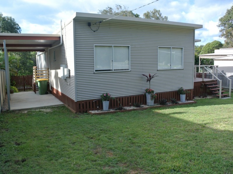 15 Alexander Street, Macleay Island QLD 4184