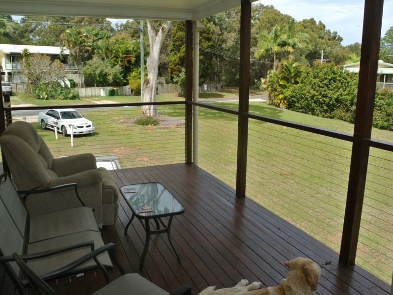 15 Alexander Street, Macleay Island QLD 4184