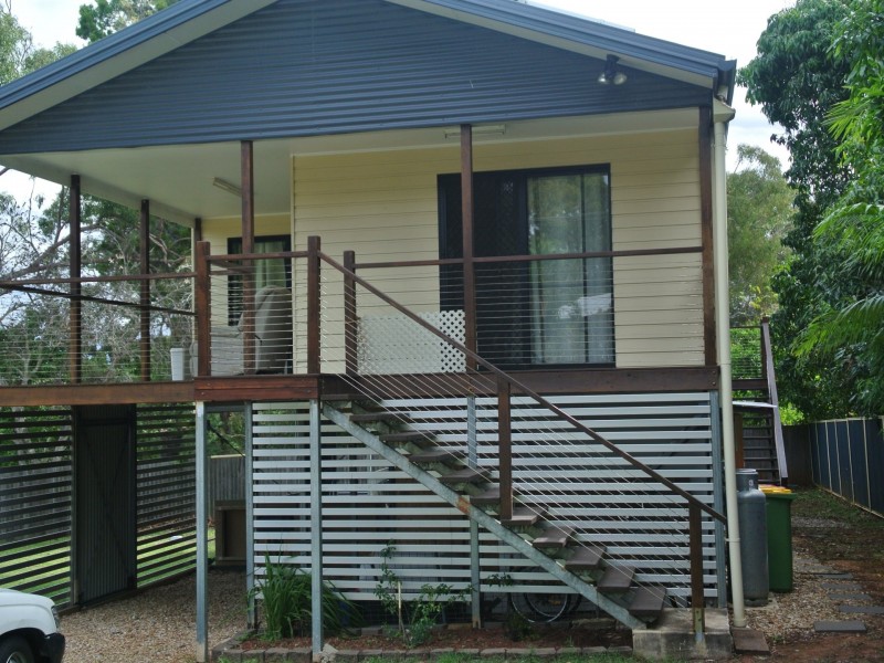 15 Alexander Street, Macleay Island QLD 4184