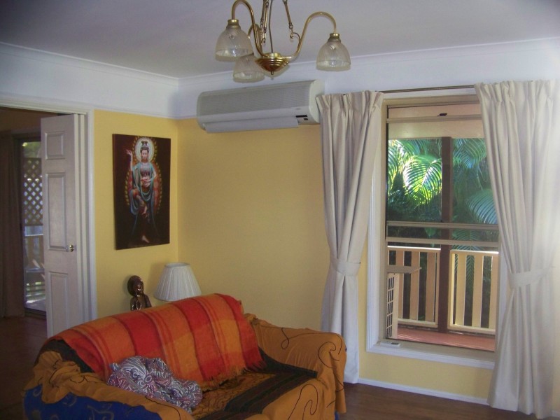 35 Kardinia Street, Macleay Island QLD 4184