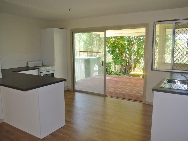 8 Deenya, Russell Island QLD 4184