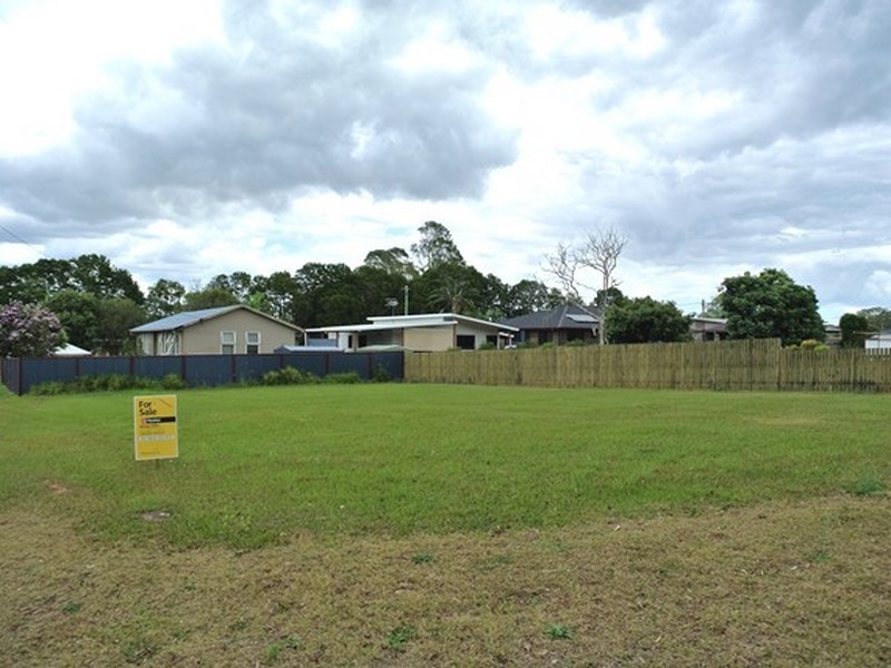 3 Cooee Crescent, Macleay Island QLD 4184