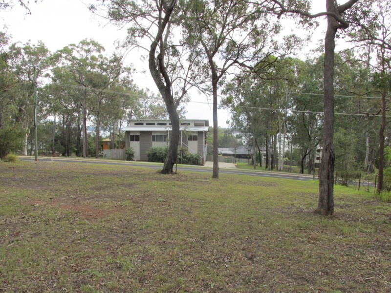 222 Kate Street, Macleay Island QLD 4184