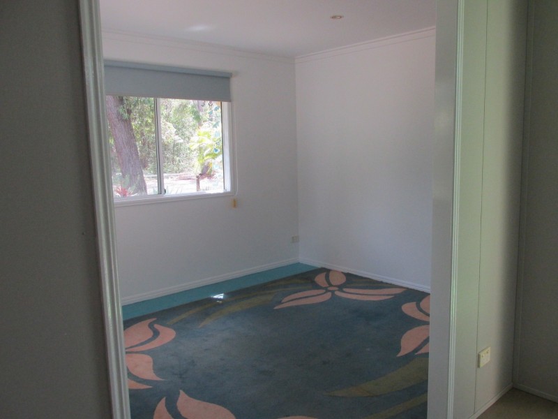 25 Columbia Street, Macleay Island QLD 4184