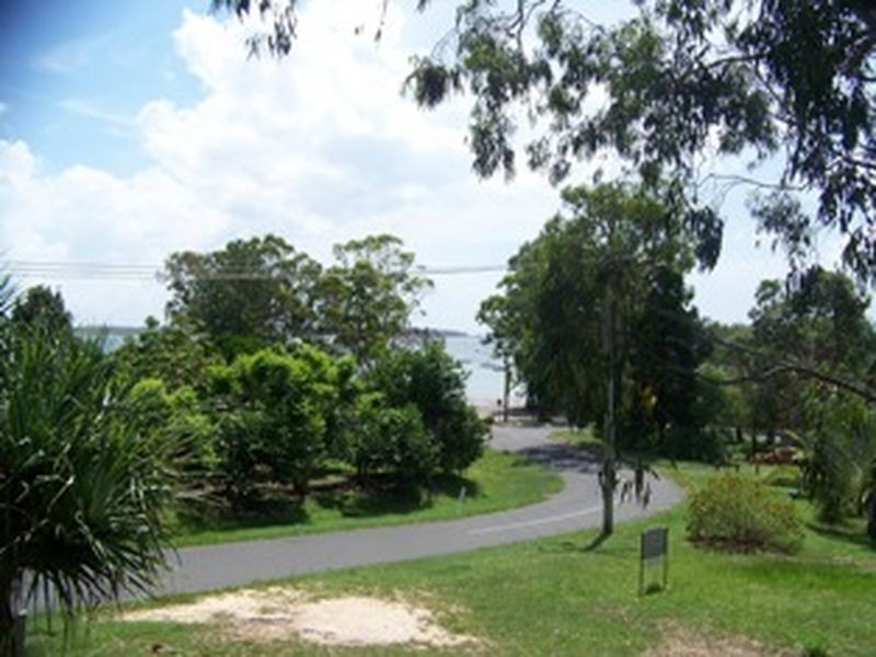 19 Dalpura, Macleay Island QLD 4184