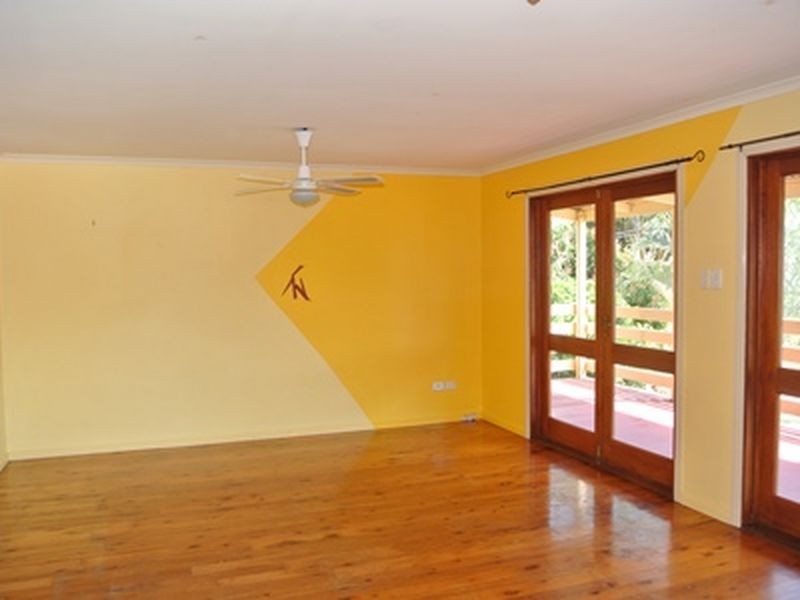 19 Dalpura, Macleay Island QLD 4184
