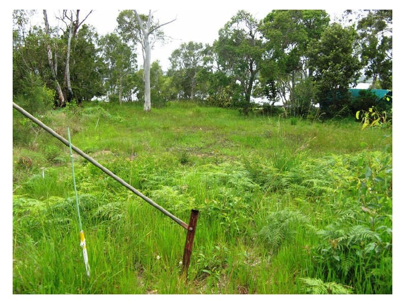 38 Nunkeri Drive, Macleay Island QLD 4184