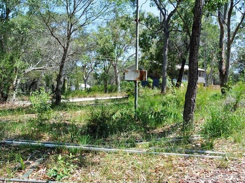 27 Timothy Street, Macleay Island QLD 4184