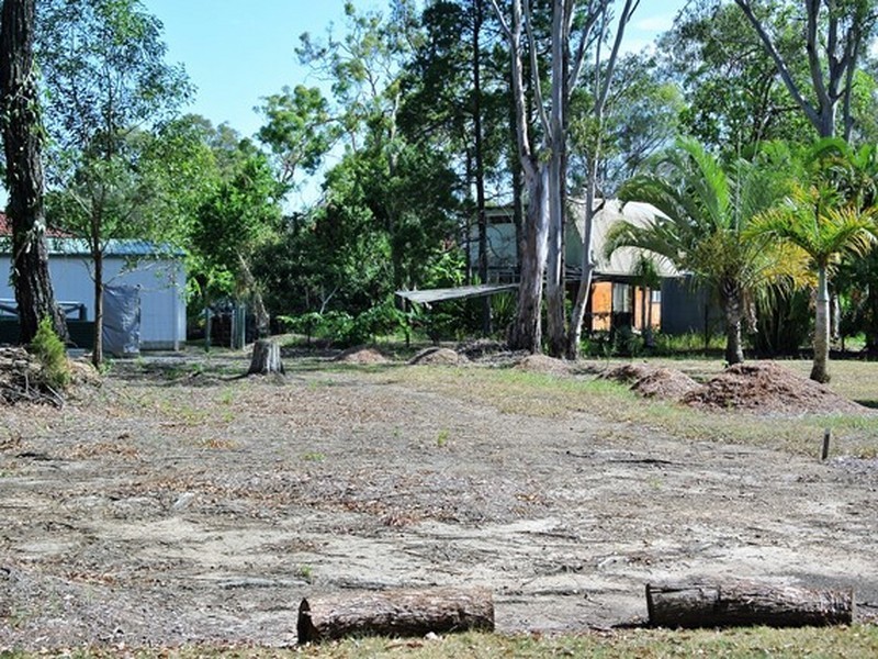 21 Pecan Street, Macleay Island QLD 4184