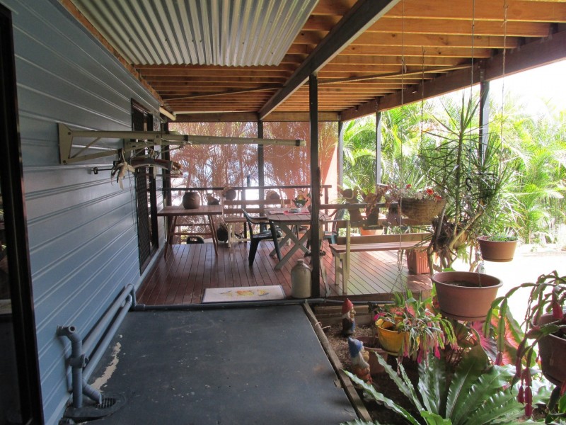 33 Kalara Street, Macleay Island QLD 4184