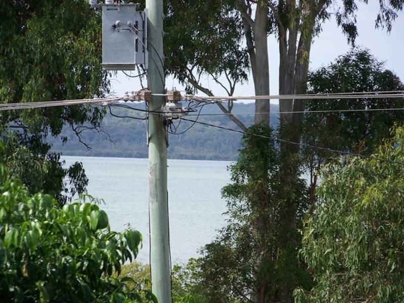 2-4 Shelly Crescent, Lamb Island QLD 4184