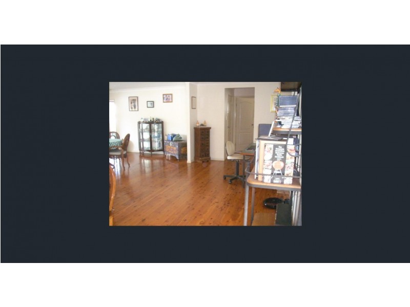 182 Canaipa Pt Dr, Russell Island QLD 4184