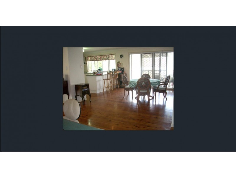 182 Canaipa Pt Dr, Russell Island QLD 4184