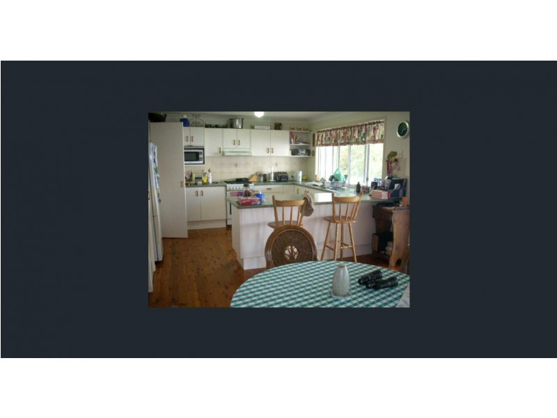 182 Canaipa Pt Dr, Russell Island QLD 4184