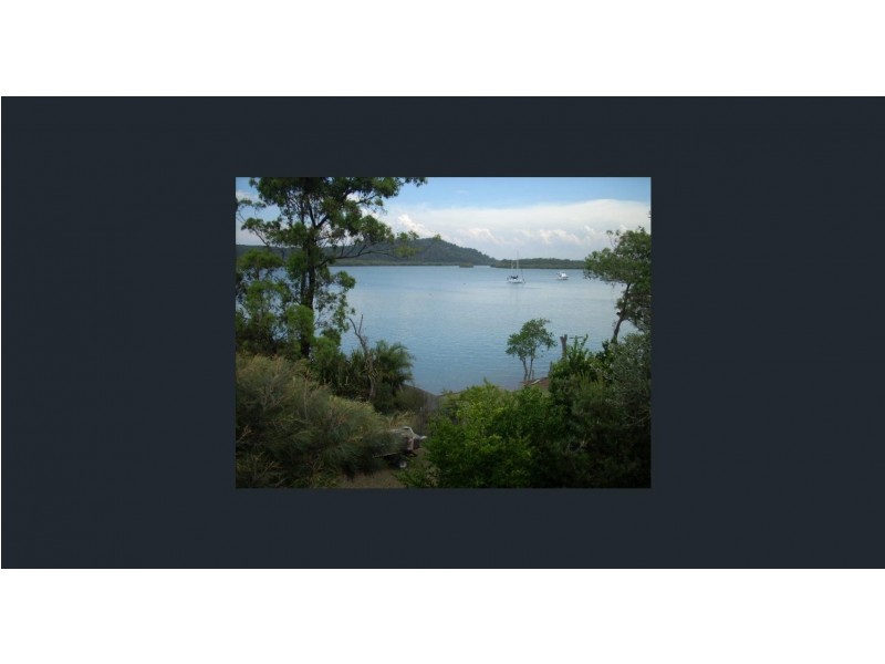 182 Canaipa Pt Dr, Russell Island QLD 4184