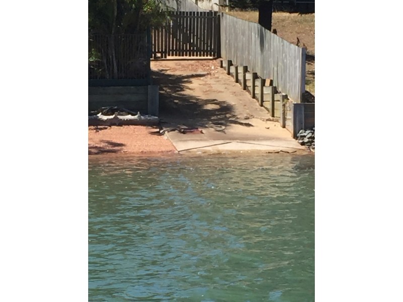 182 Canaipa Pt Dr, Russell Island QLD 4184