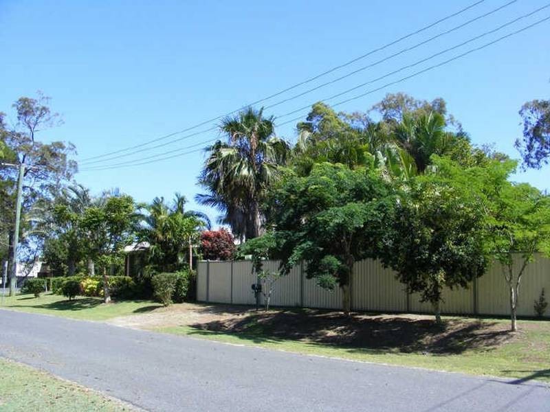 25 Benowa Street, Macleay Island QLD 4184
