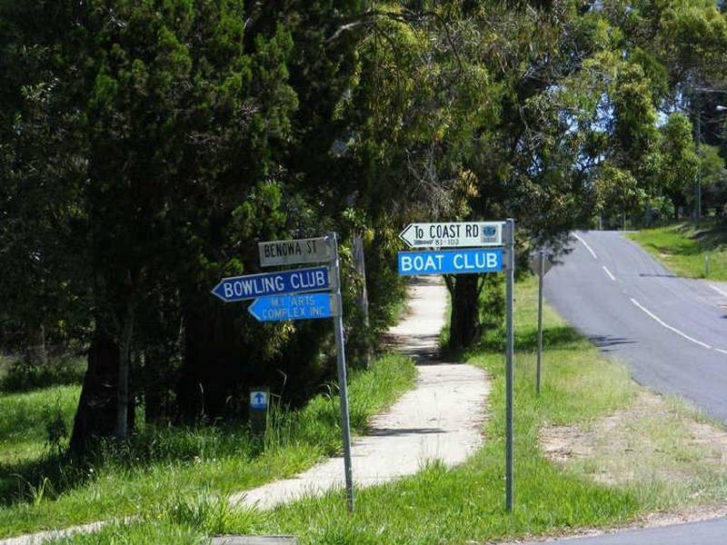 25 Benowa Street, Macleay Island QLD 4184