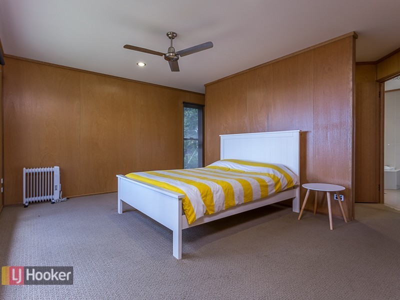 85 Coondooroopa Drive, Macleay Island QLD 4184