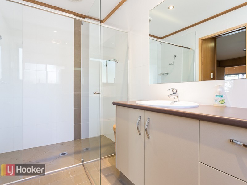 85 Coondooroopa Drive, Macleay Island QLD 4184