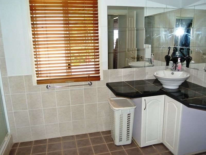 10 Kilto LA, Macleay Island QLD 4184