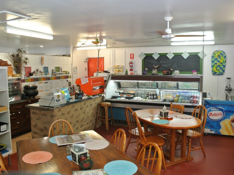 308 High Central Road, Macleay Island QLD 4184