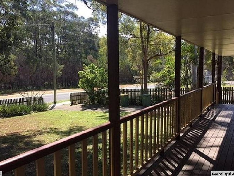 43 Centre Road, Russell Island QLD 4184