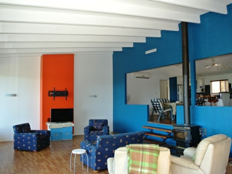 10 Kilto Lane, Macleay Island QLD 4184