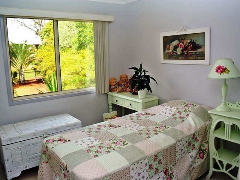 5-9 Barry Street, Macleay Island QLD 4184